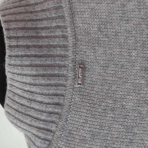 St. John Gray 100% Cashmere Cardigan Sweater Sleeveless Vest - Size Small - Picture 8 of 10